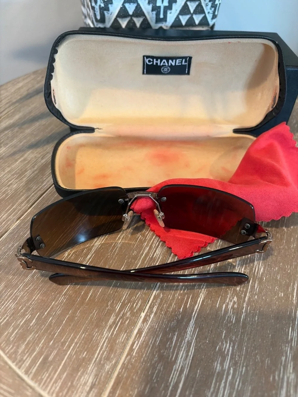 CHANEL sunglasses